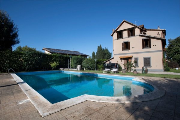 casa indipendente in vendita a Roma in zona La Giustiniana