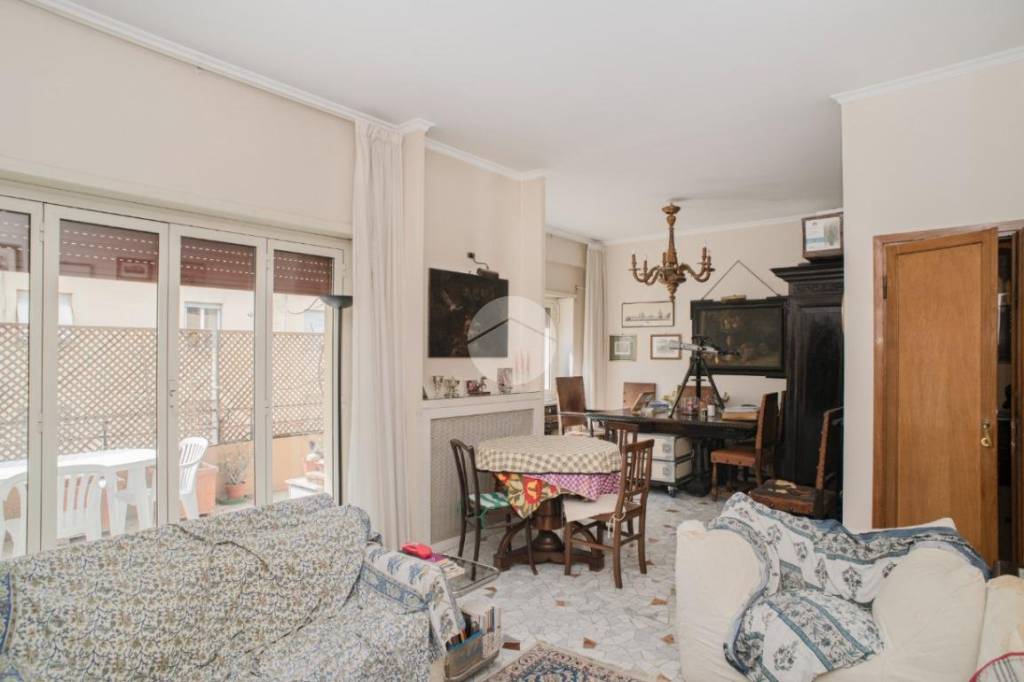 appartamento in vendita a Roma in zona Gianicolense