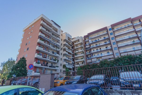 appartamento in vendita a Roma in zona Torrino