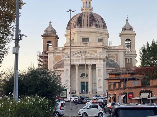 appartamento in vendita a Roma in zona Tor di Quinto