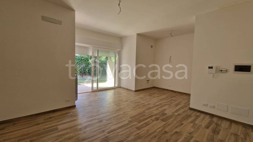 appartamento in vendita a Roma in zona Massimina/Casal Lumbroso