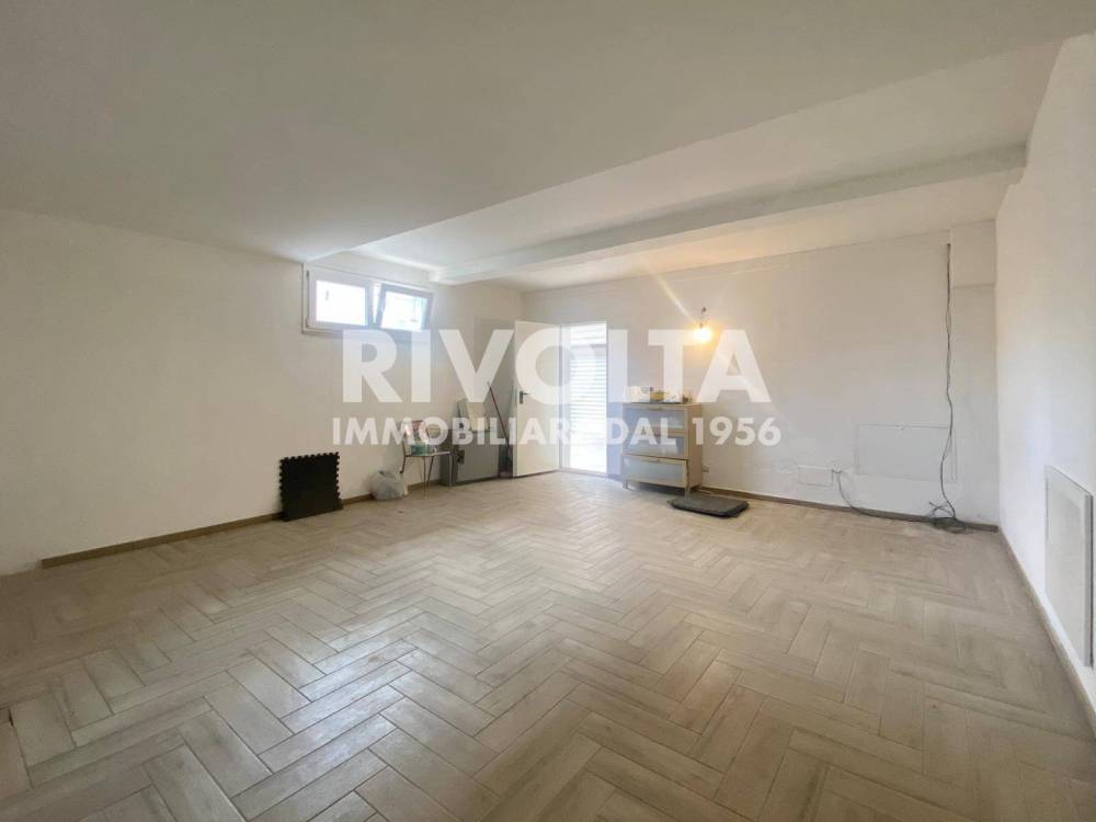 locale di sgombero in vendita a Roma in zona La Pisana
