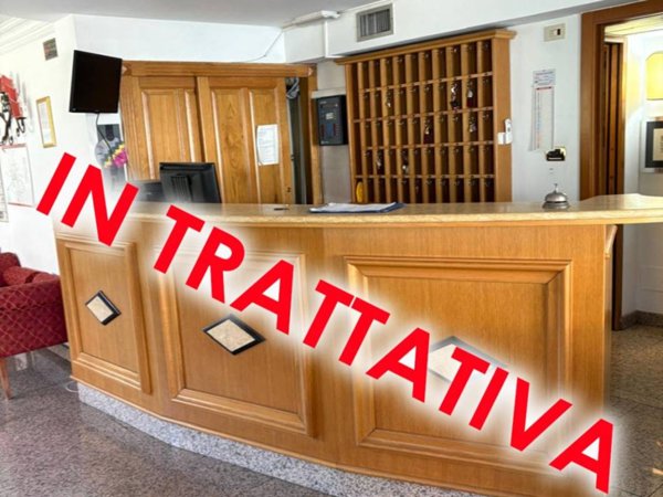 intera palazzina in vendita a Roma in zona Ponte Mammolo