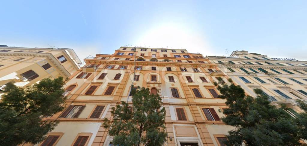 appartamento in vendita a Roma in zona Appio Latino