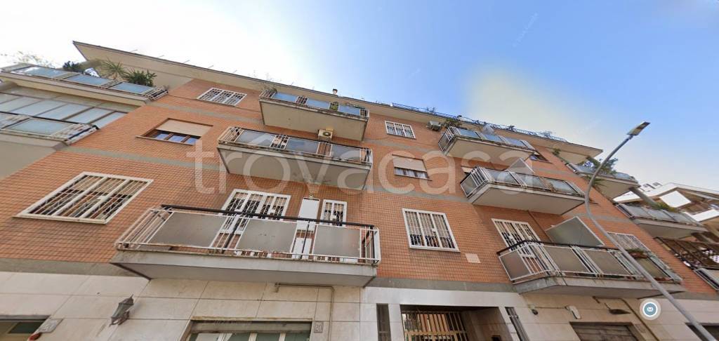 appartamento in vendita a Roma in zona Portuense