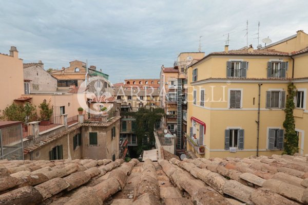 appartamento in vendita a Roma in zona Campo Marzio