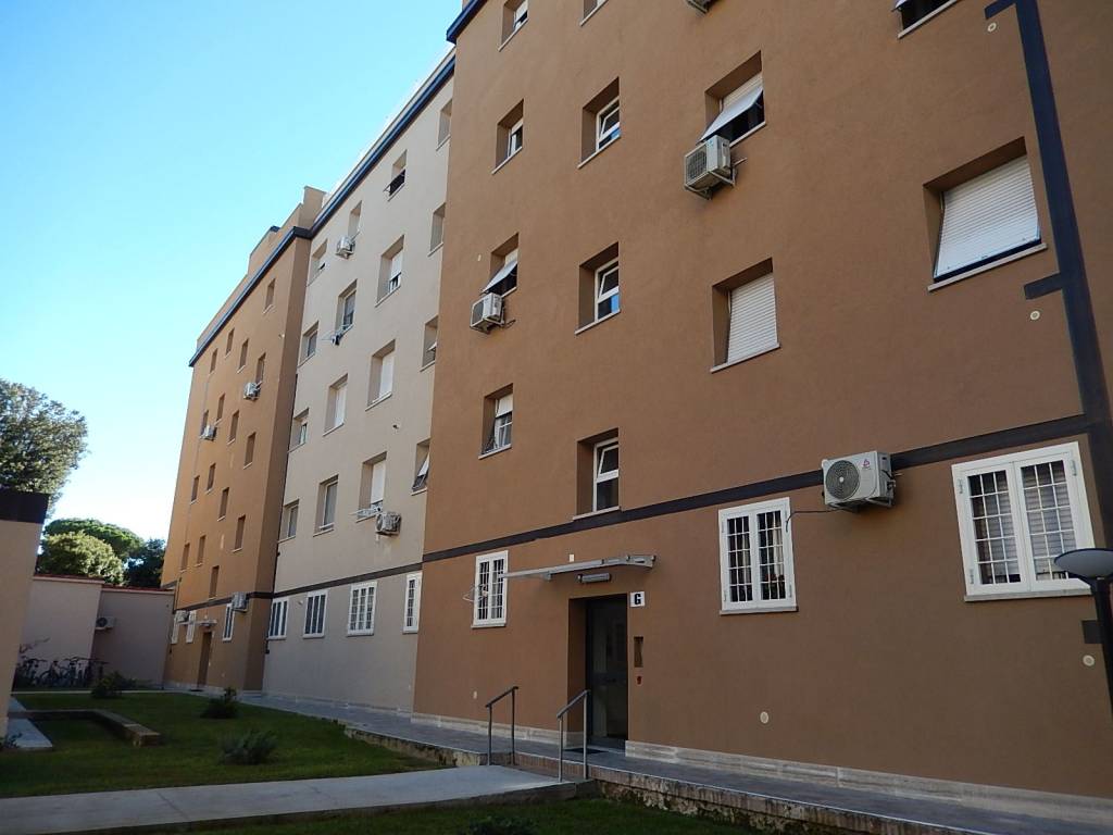appartamento in vendita a Roma in zona Ostia