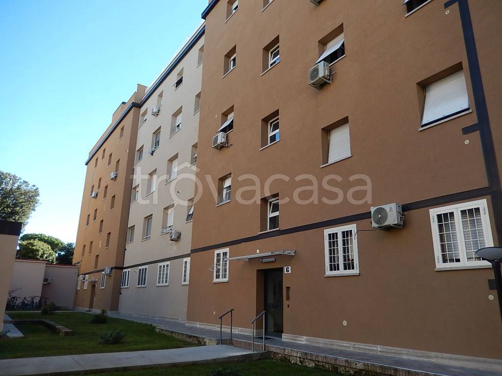 appartamento in vendita a Roma in zona Ostia