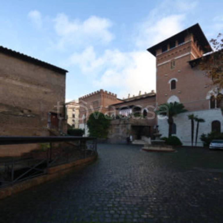 appartamento in vendita a Roma in zona Ludovisi/Sallustiano