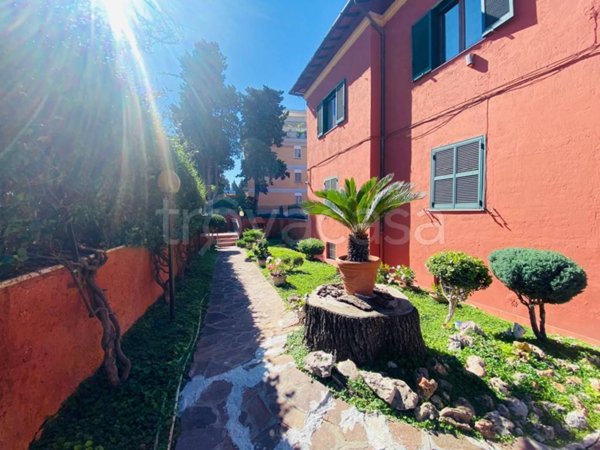 appartamento in vendita a Roma in zona Primavalle