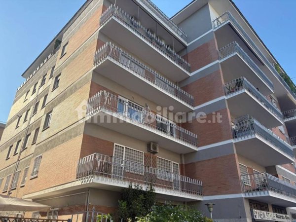 appartamento in vendita a Roma in zona Della Vittoria