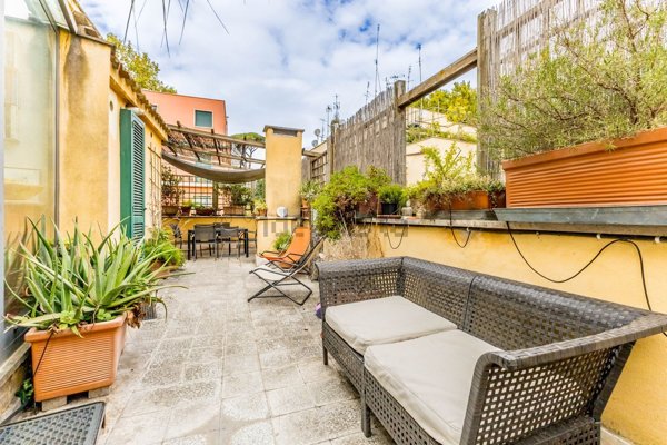 appartamento in vendita a Roma in zona Gianicolense