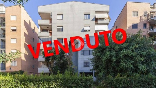 appartamento in vendita a Roma in zona Torrino