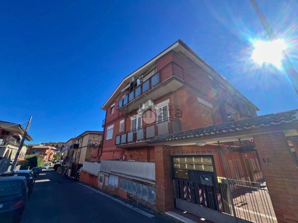 appartamento in vendita a Roma in zona Borghesiana