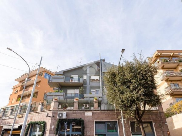 appartamento in vendita a Roma in zona Monte Sacro/Talenti