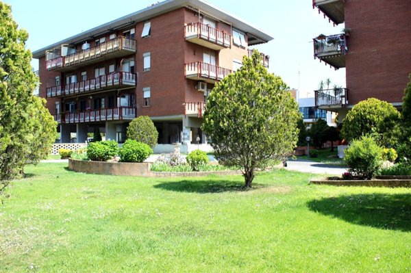 appartamento in vendita a Roma in zona Appio Claudio