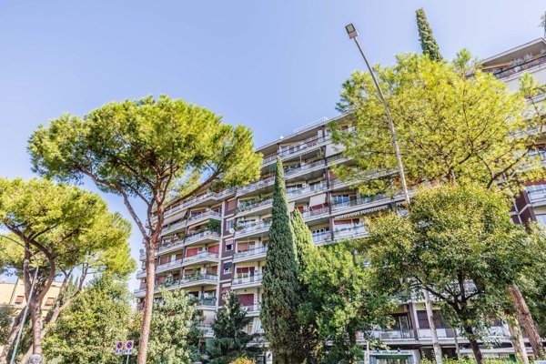 appartamento in vendita a Roma in zona Gianicolense