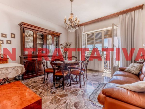 appartamento in vendita a Roma in zona Acilia