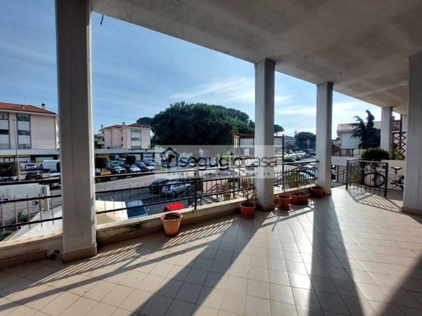 appartamento in vendita a Roma in zona Tor di Quinto