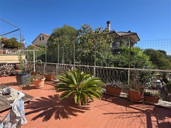 appartamento in vendita a Roma in zona Colle del Sole