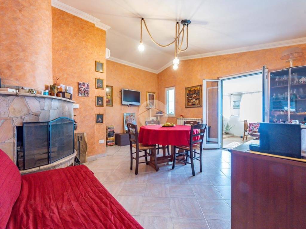 appartamento in vendita a Roma in zona Borghesiana