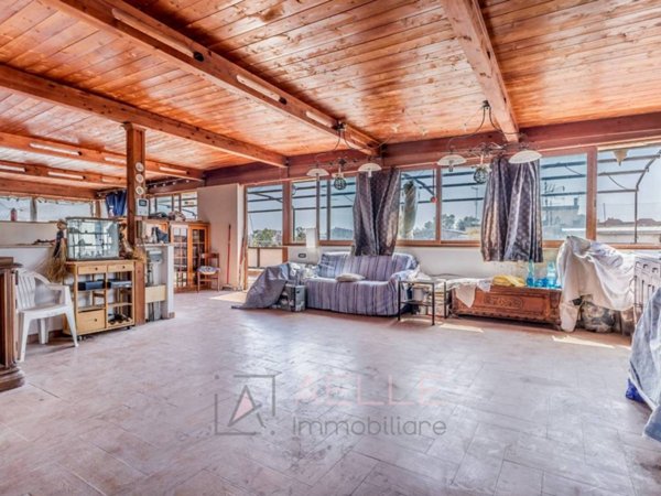 appartamento in vendita a Roma in zona Acilia