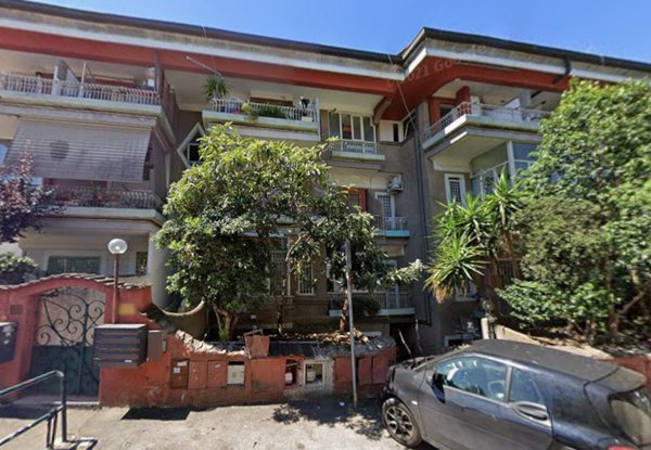 appartamento in vendita a Roma in zona Tomba di Nerone