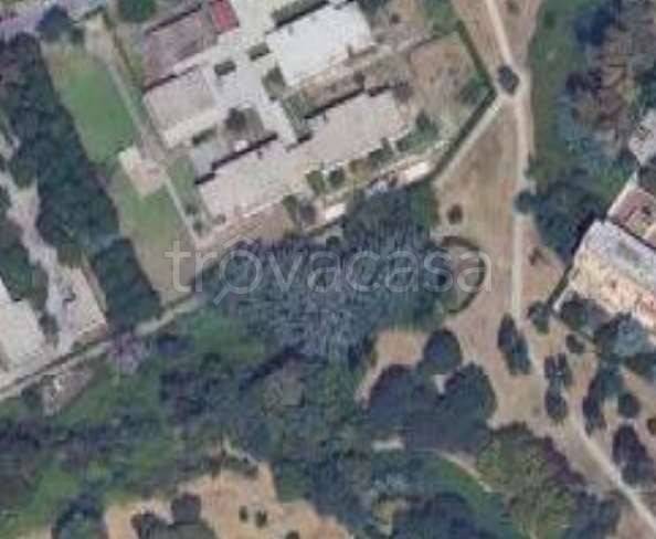 negozio in vendita a Roma in zona Ostiense