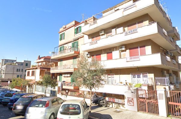 appartamento in vendita a Roma in zona Prenestino-Centocelle