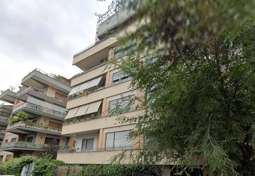 appartamento in vendita a Roma in zona Della Vittoria