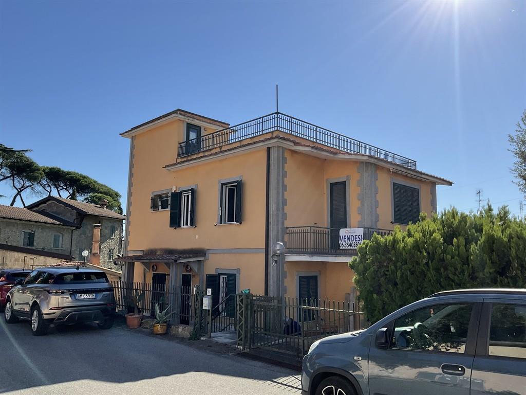 casa indipendente in vendita a Roma in zona Olgiata