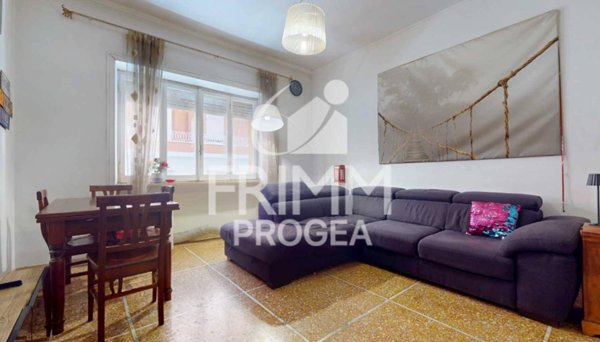 appartamento in vendita a Roma in zona Appio Latino