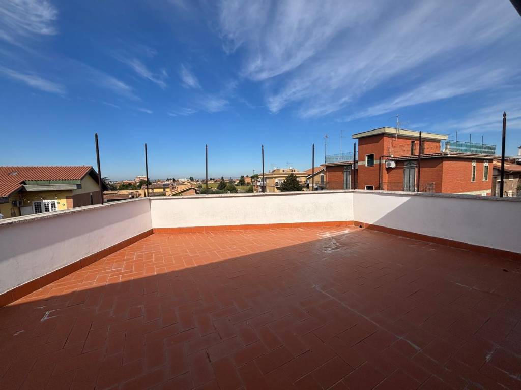 appartamento in vendita a Roma in zona Romanina