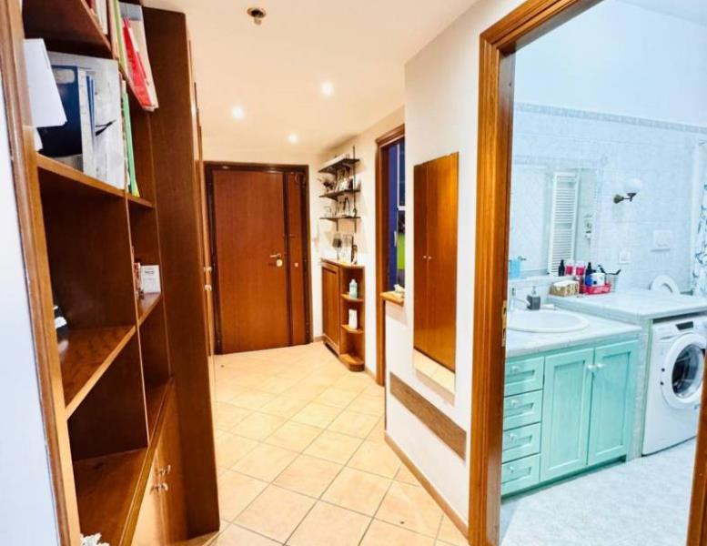 appartamento in vendita a Roma in zona Sette Bagni