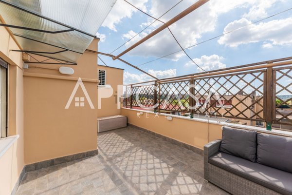 appartamento in vendita a Roma in zona Monte Sacro/Talenti