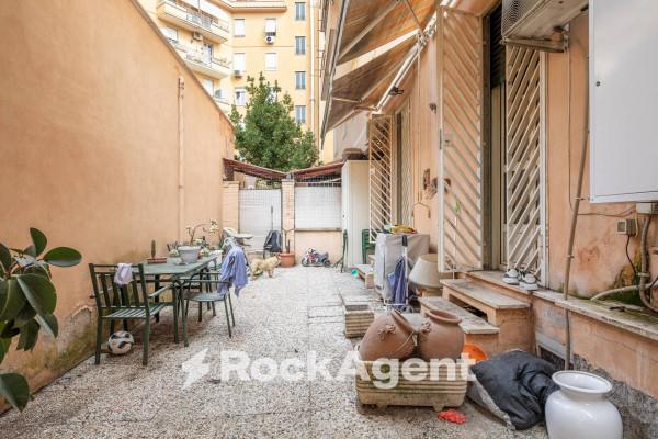 appartamento in vendita a Roma in zona Gianicolense