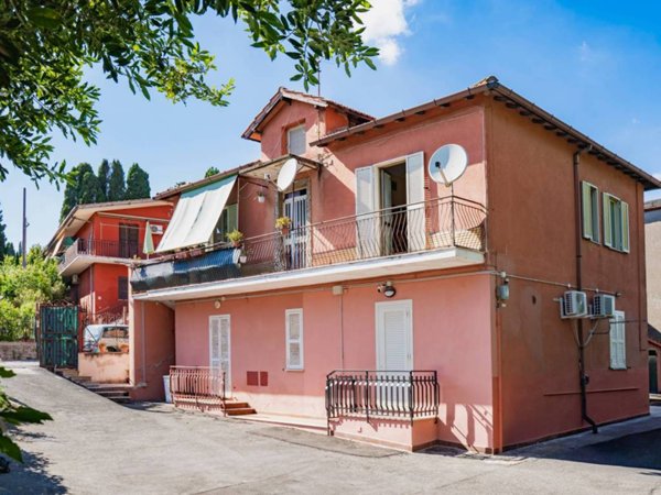 appartamento in vendita a Roma in zona Olgiata