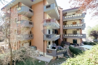 appartamento in vendita a Roma in zona Tor di Quinto