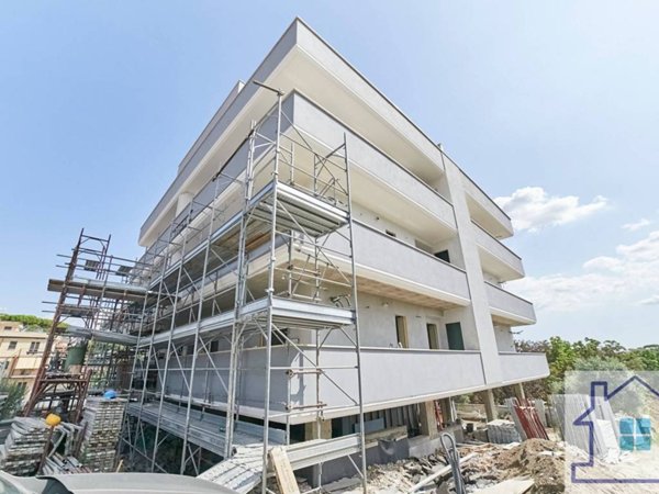 appartamento in vendita a Roma in zona Finocchio
