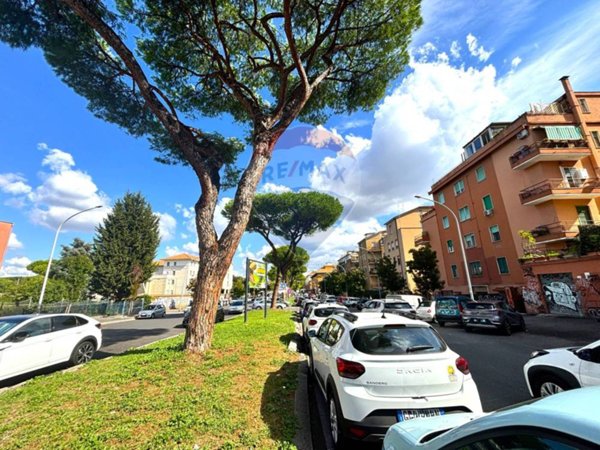 negozio in vendita a Roma