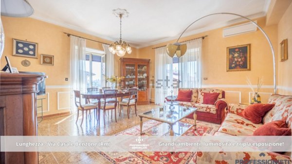 appartamento in vendita a Roma in zona Lunghezza