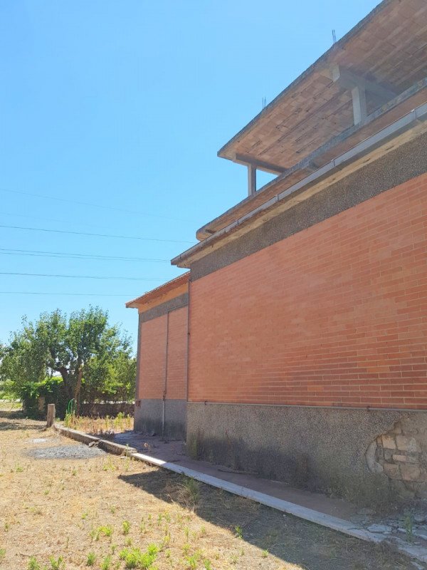intera palazzina in vendita a Roma in zona Cesano