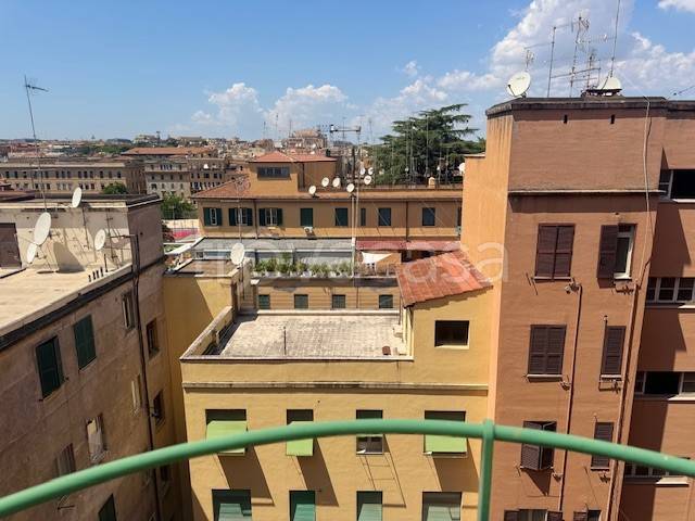 appartamento in vendita a Roma in zona Tiburtino