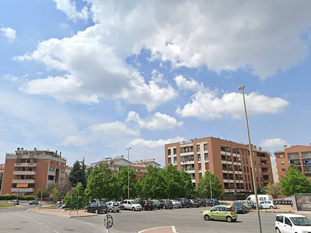 appartamento in vendita a Roma in zona Castel di Leva