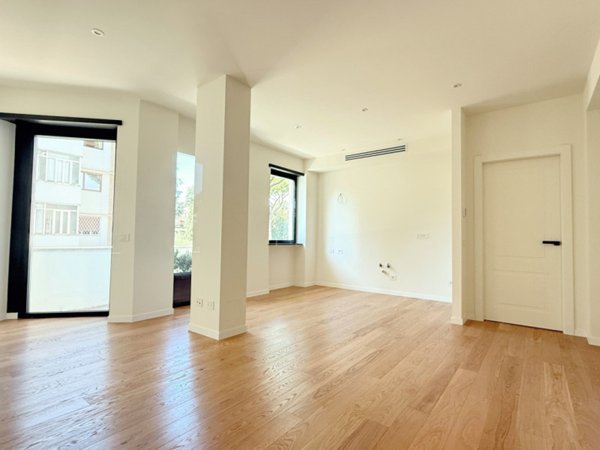appartamento in vendita a Roma in zona EUR