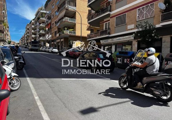 negozio in vendita a Roma in zona Centro Storico