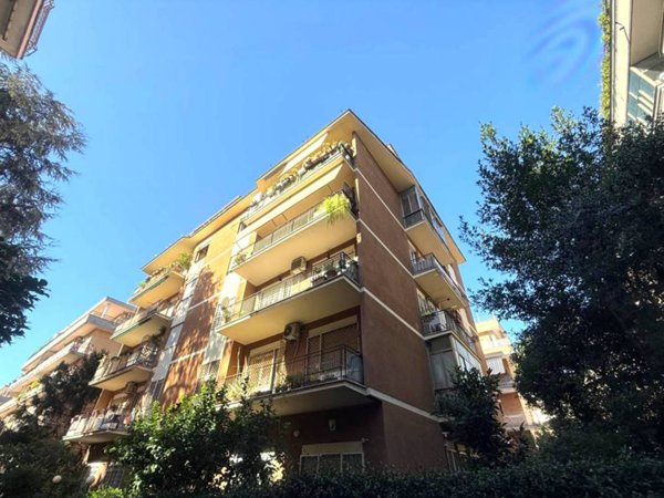 appartamento in vendita a Roma in zona Monte Sacro/Talenti
