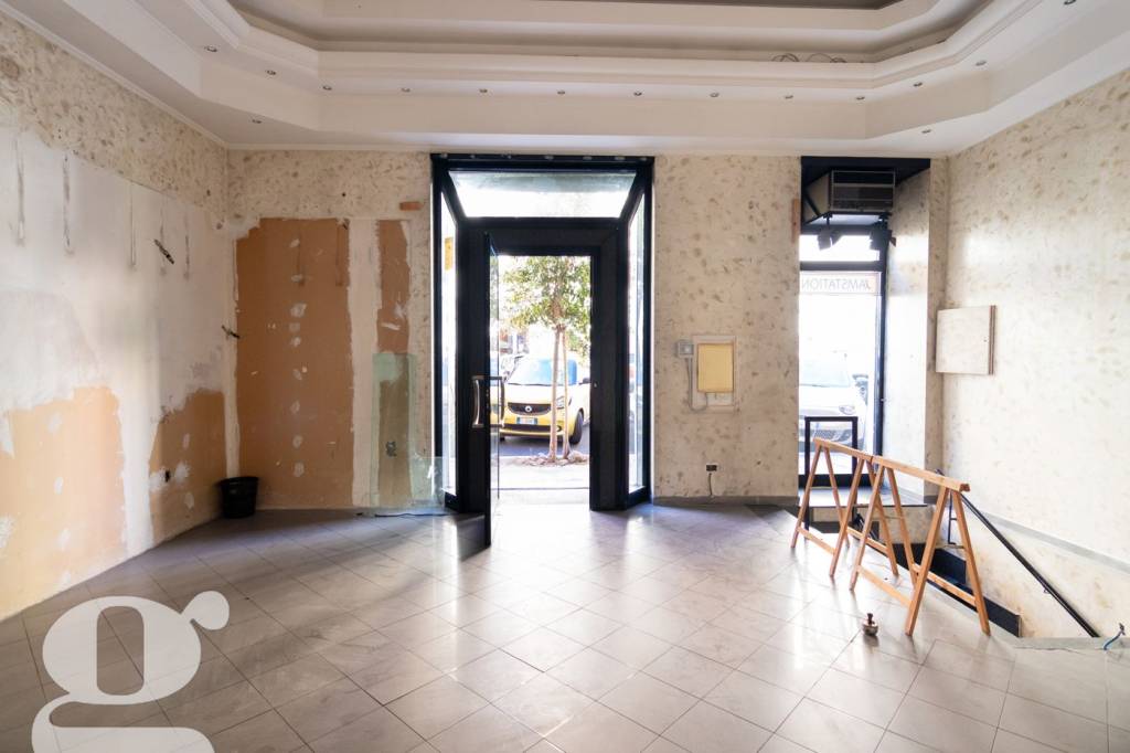 negozio in vendita a Roma in zona Rione Prati