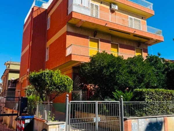 appartamento in vendita a Roma in zona Casalotti
