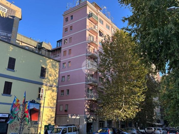 appartamento in vendita a Roma in zona Tuscolano